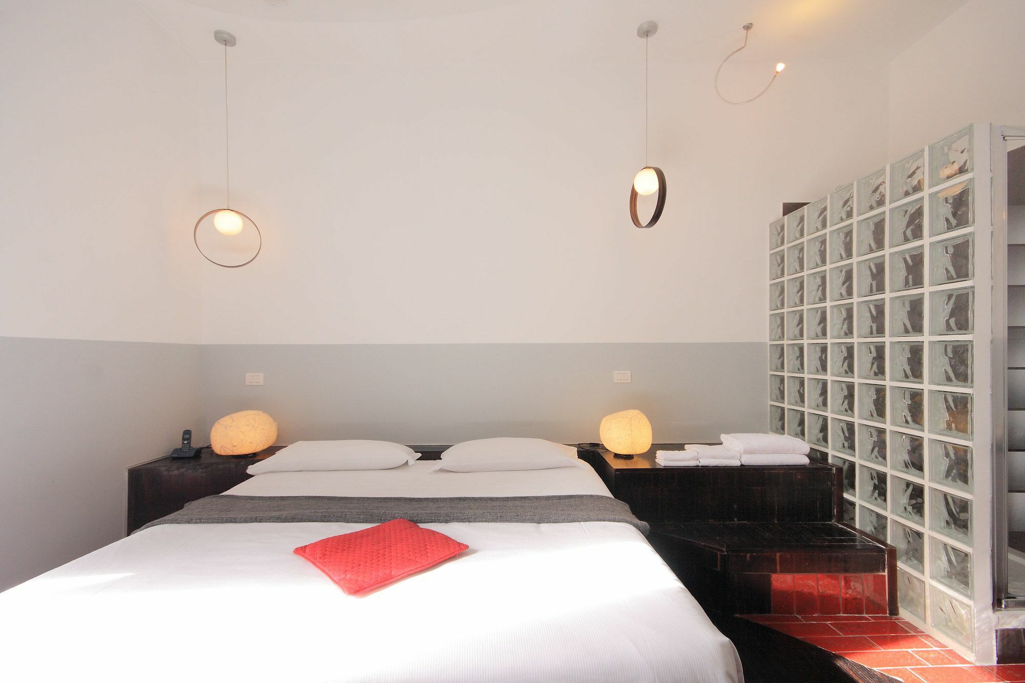 Wrh Suites Рим Экстерьер фото